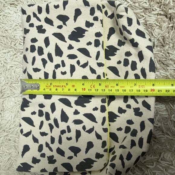 New cream and black animal print makeup bag/ cosmetic bag - Picture 6 of 8